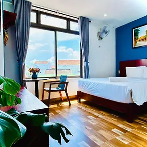 mays-house.hotelsofhoian.com/